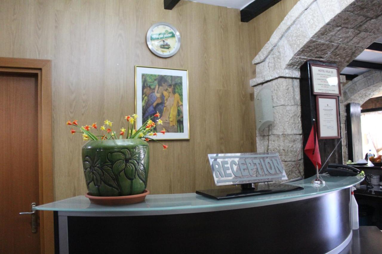 Hotel Vila 15 Tirana Esterno foto